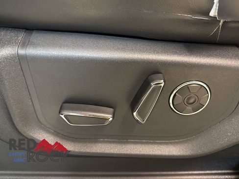 Used 2019 Ford F150 Platinum w/ Equipment Group 701A Luxury image 12