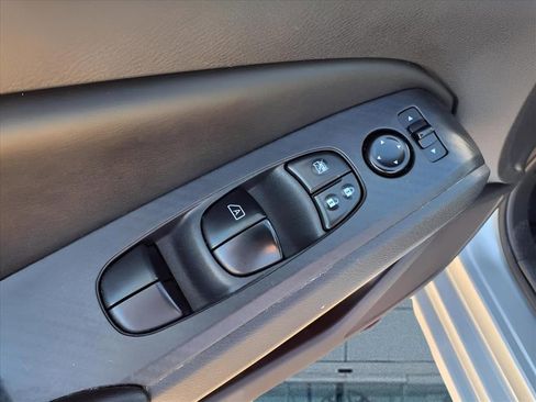 Used 2022 Nissan Altima 2.5 SV image 13