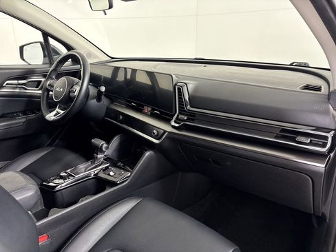 Used 2023 Kia Sportage EX image 13
