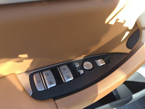 Used 2024 BMW X3 sDrive30i w/ Convenience Package image 13