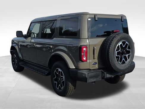 New 2025 Ford Bronco Outer Banks image 7