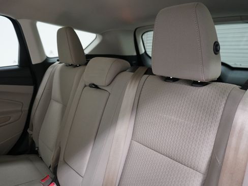 Used 2017 Ford Escape SE FWD image 10
