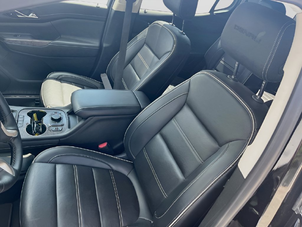 Used 2023 GMC Acadia Denali w/ Black Diamond Edition FWD image 20