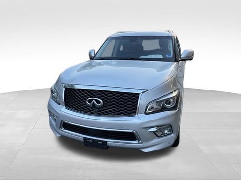 Used 2017 INFINITI QX80 4WD w/ Driver Assistance Package image 38