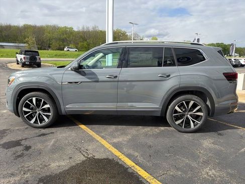 New 2026 Volkswagen Atlas SEL Premium R-Line AWD/4WD image 4