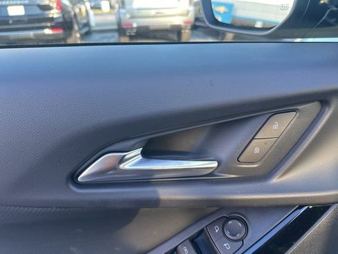 New 2026 Chevrolet Equinox LT image 12