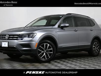 Used 2021 Volkswagen Tiguan SE w/ Panoramic Sunroof Package