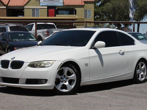 Used 2010 BMW 328i Coupe RWD image 4