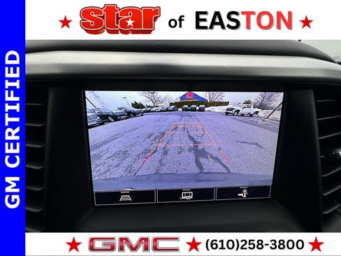 Certified 2023 GMC Acadia SLE w/ Driver Convenience Package image 28