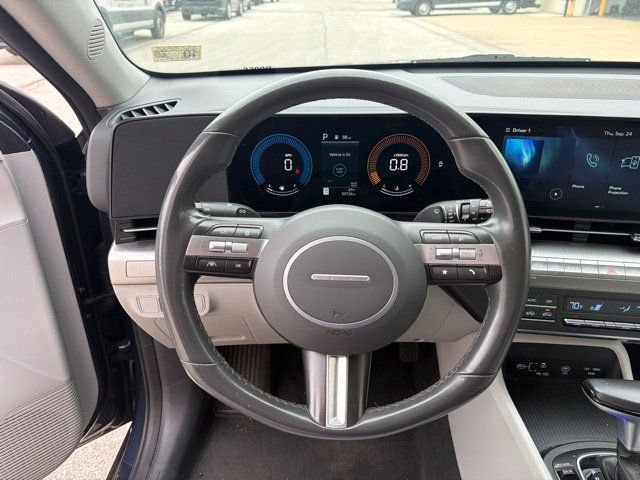 Used 2025 Hyundai Kona SEL AWD/4WD image 21