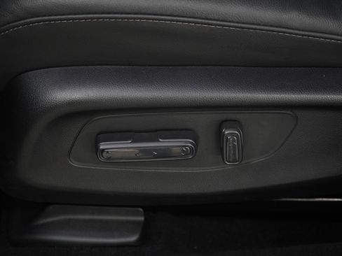Used 2024 Honda HR-V EX-L image 24