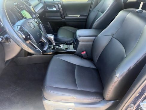 Used 2023 Toyota 4Runner TRD Off-Road Premium w/ Off Road Premium Plus Package AWD/4WD image 16