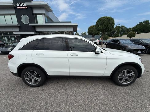 Used 2021 Mercedes-Benz GLC 300 4MATIC image 8