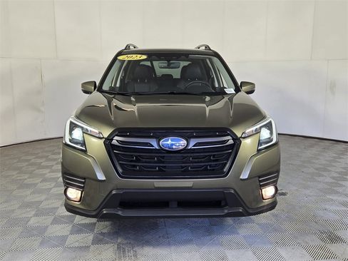 Used 2023 Subaru Forester Limited image 3
