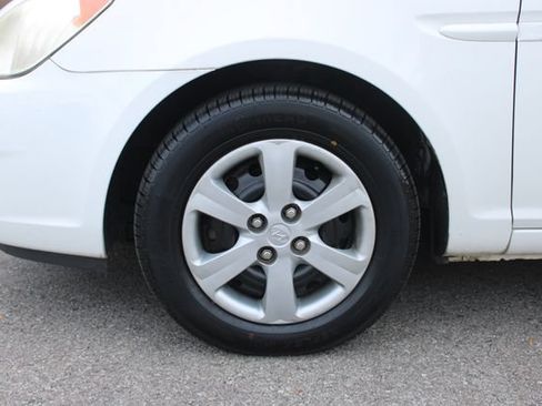 Used 2008 Hyundai Accent GLS FWD image 23