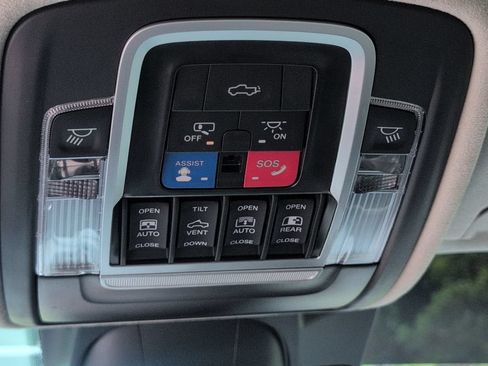 Used 2023 RAM 1500 Limited RWD image 20