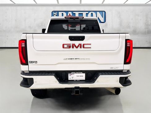Used 2024 GMC Sierra 2500 SLT w/ SLT Premium Package image 6