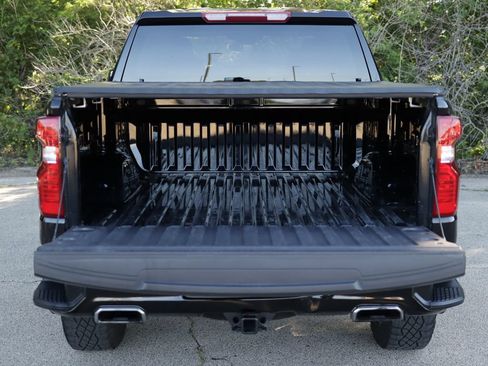 Used 2024 Chevrolet Silverado 1500 Custom Trail Boss AWD/4WD image 27