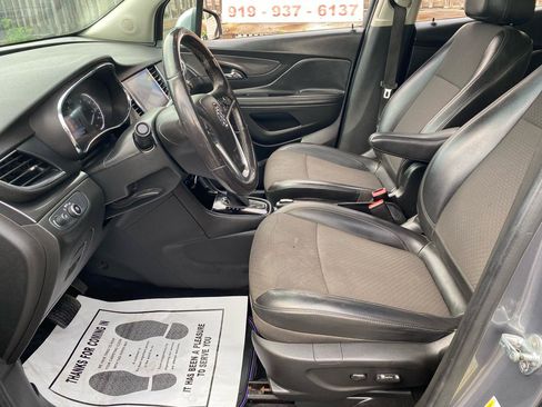 Used 2019 Buick Encore Preferred w/ Safety Package FWD image 10