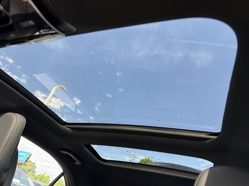 Used 2024 Mercedes-Benz C 300 4MATIC Sedan image 28