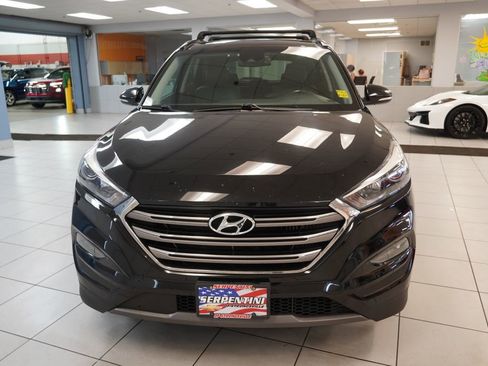 Used 2016 Hyundai Tucson Limited w/ Option Group 03 AWD/4WD image 16
