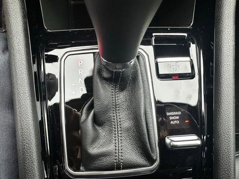 New 2026 Jeep Compass Latitude image 22