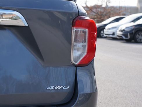 Used 2022 Ford Explorer XLT w/ Class IV Trailer Tow Package image 7