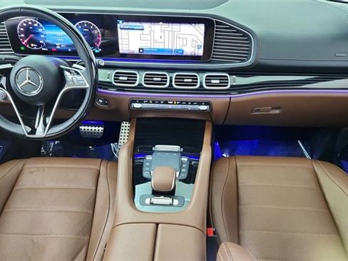 Used 2025 Mercedes-Benz GLS 450 4MATIC image 94