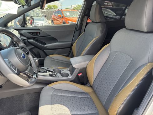 Used 2024 Subaru Crosstrek 2.5i Sport AWD/4WD image 9