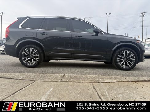 Used 2021 Volvo XC90 T5 Momentum w/ Protection Package Premier image 25