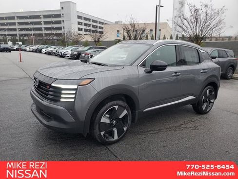 New 2026 Nissan Kicks SR FWD image 5