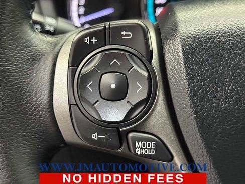 Used 2013 Toyota Venza XLE w/ XLE Premium Pkg AWD/4WD image 36