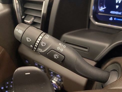 Used 2023 GMC Sierra 1500 Denali AWD/4WD image 30