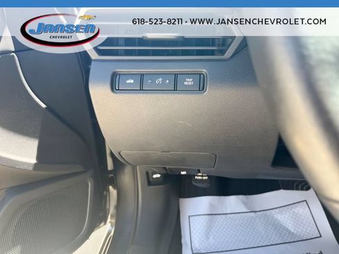 Used 2022 Nissan Altima 2.5 SR FWD image 17