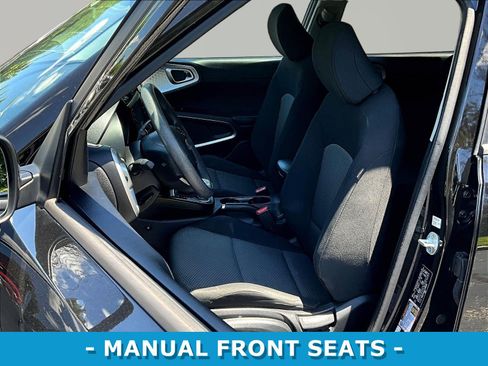 Used 2020 Kia Soul LX FWD image 20
