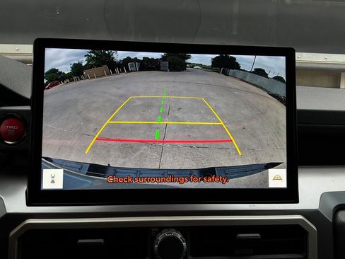 Used 2025 Toyota Tacoma TRD Sport RWD image 30