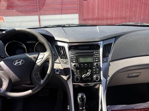 Used 2012 Hyundai Sonata Hybrid image 11