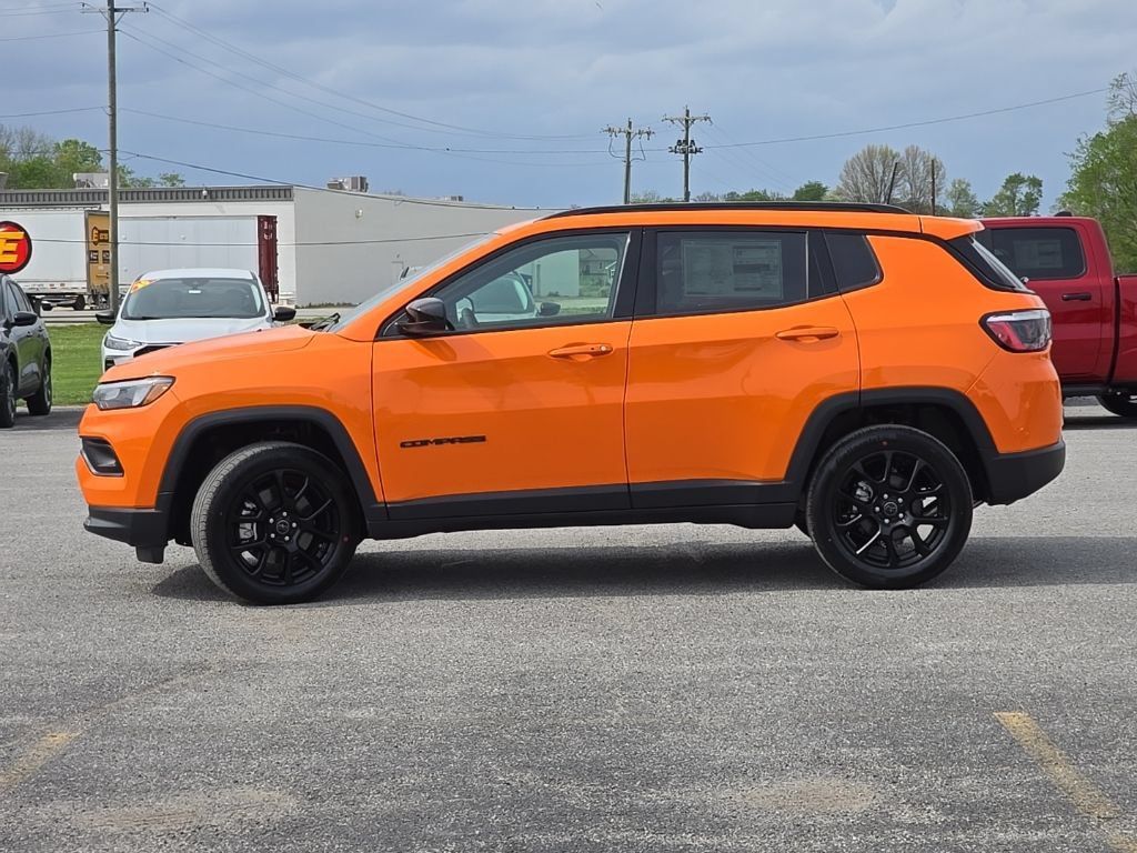 New 2026 Jeep Compass Latitude AWD/4WD image 4