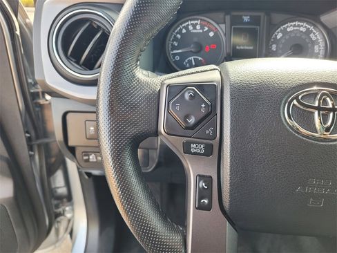 Used 2023 Toyota Tacoma TRD Off-Road image 22