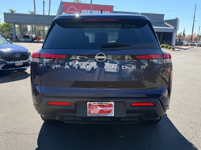 Used 2025 Nissan Pathfinder SV FWD image 6