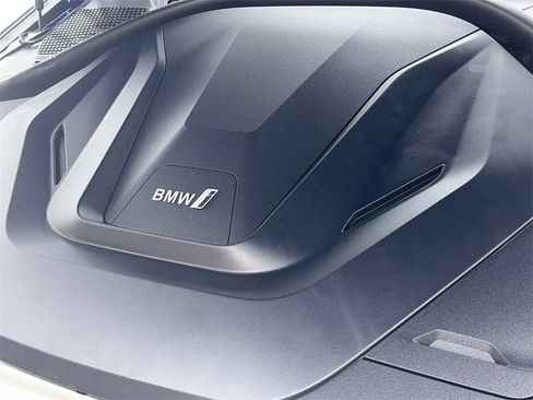 Used 2023 BMW i4 eDrive40 w/ M Sport Package image 64