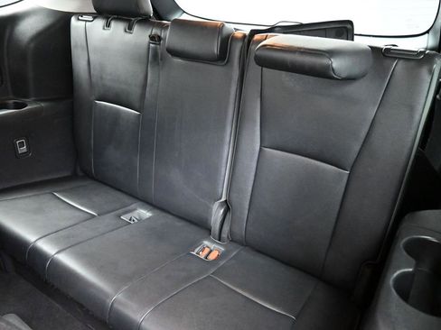 Certified 2020 Toyota Highlander XLE image 20