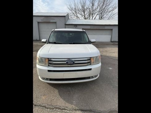 Used 2011 Ford Flex SEL w/ Rapid Spec Order Code image 1