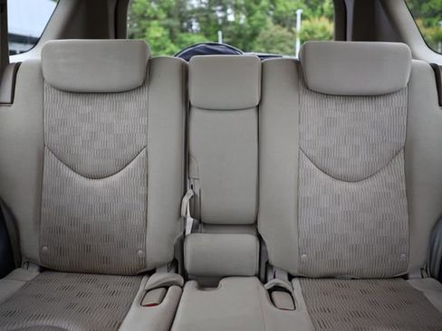 Used 2010 Toyota RAV4 4WD image 28