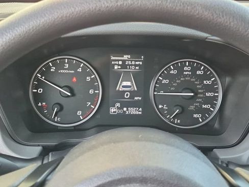 Used 2024 Subaru Crosstrek 2.0i Premium AWD/4WD image 11