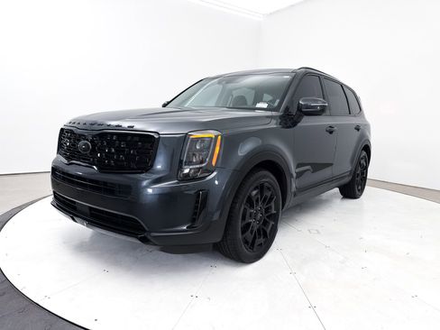 Used 2021 Kia Telluride EX w/ EX Premium Package image 16