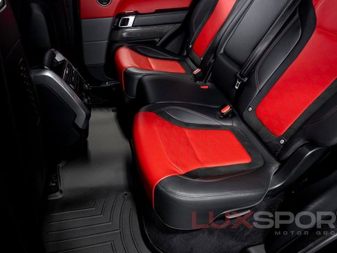 Used 2022 Land Rover Range Rover Sport SVR Carbon Edition image 71