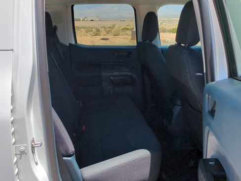 Used 2026 Ford Maverick XL w/ Equipment Group 101A AWD/4WD image 30