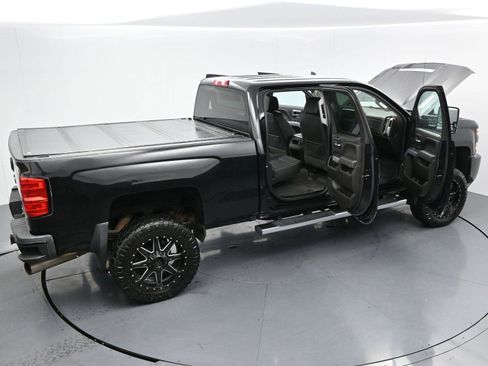 Used 2019 Chevrolet Silverado 2500 LTZ w/ Duramax Plus Package AWD/4WD image 41