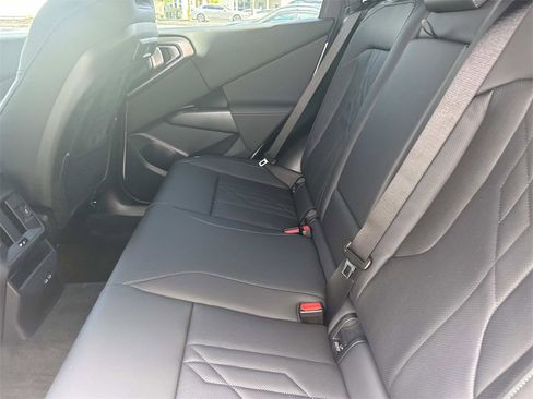 New 2026 BMW X3 xDrive30 w/ Premium Package image 12